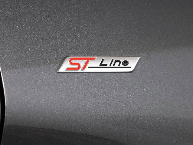 Certified 2025 Ford Explorer ST-Line image 24