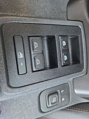 Certified 2022 Ford Bronco Badlands AWD/4WD image 23