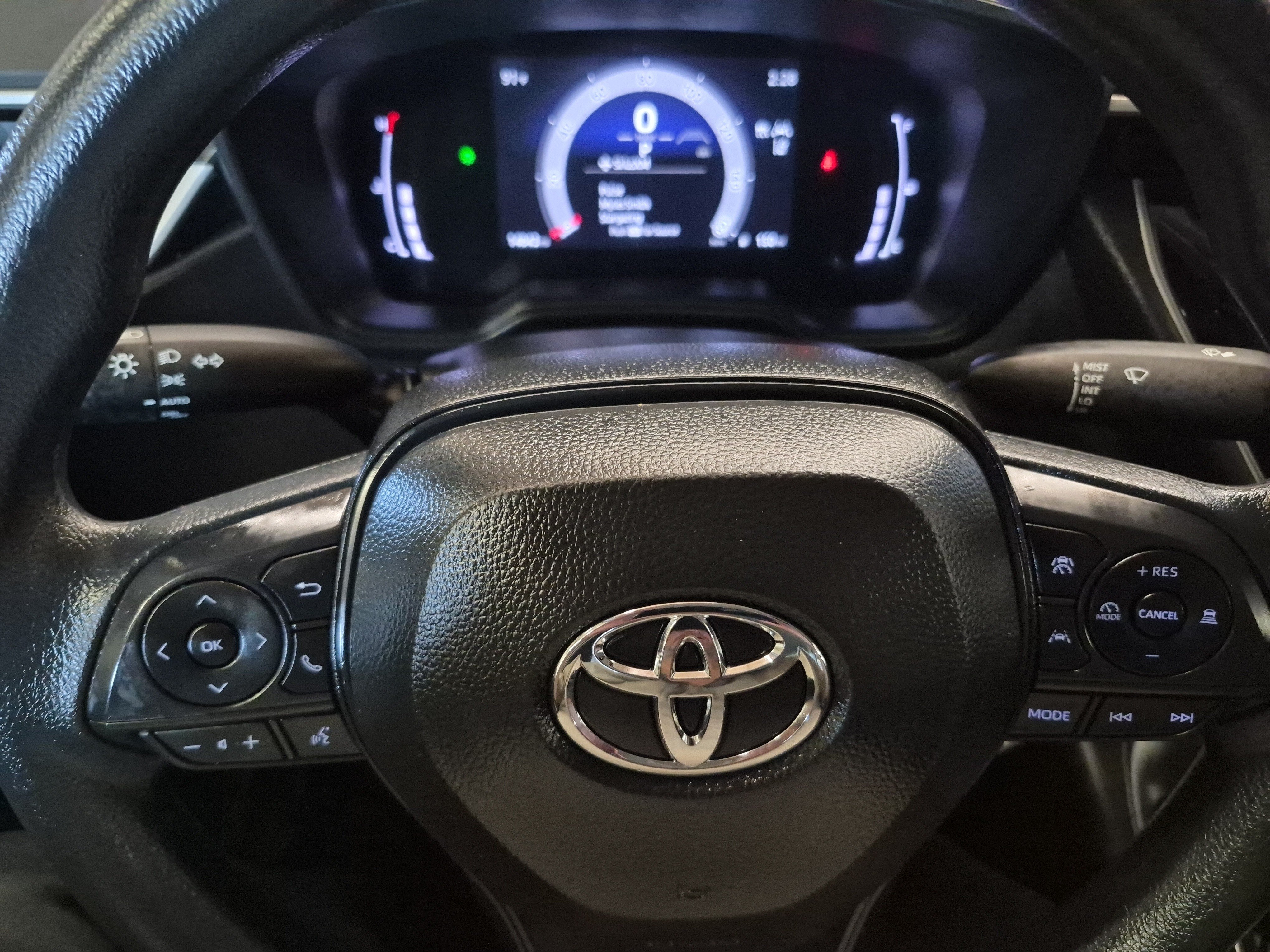 Used 2026 Toyota Corolla LE FWD image 25