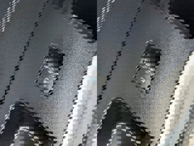 Certified 2023 Ford Explorer Limited w/ Hybrid Equipment Group 310A image 32