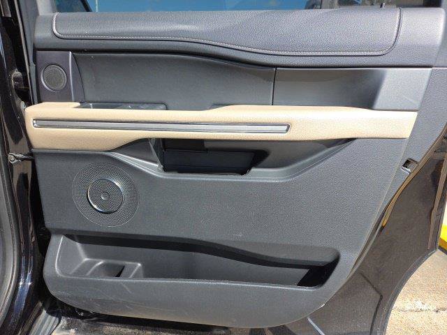 Certified 2024 Ford Expedition Max Limited RWD image 25