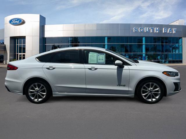 Certified 2019 Ford Fusion SE FWD image 6