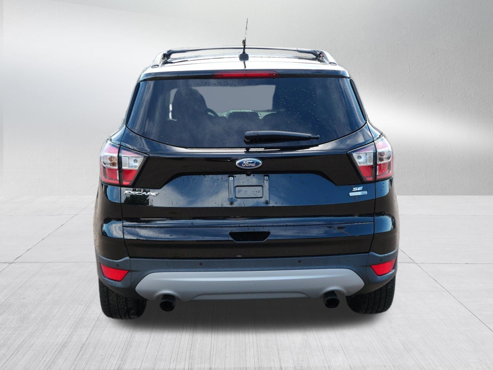 Certified 2017 Ford Escape SE w/ Equipment Group 201A AWD/4WD image 6