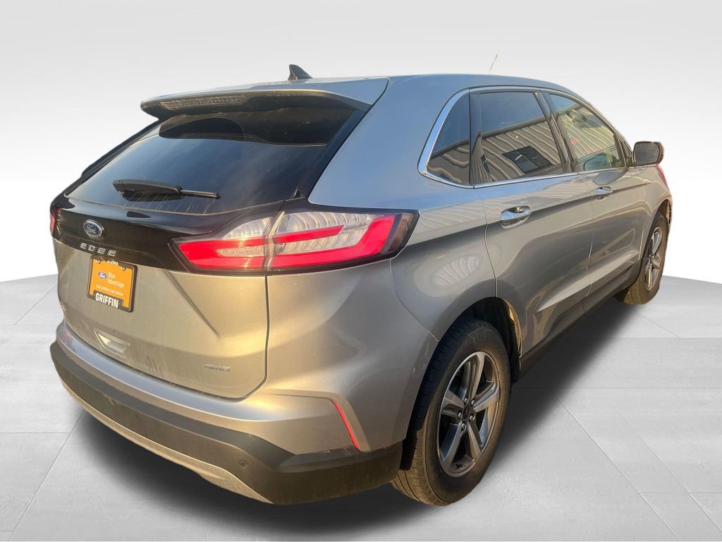 Certified 2024 Ford Edge SEL w/ Convenience Package image 4