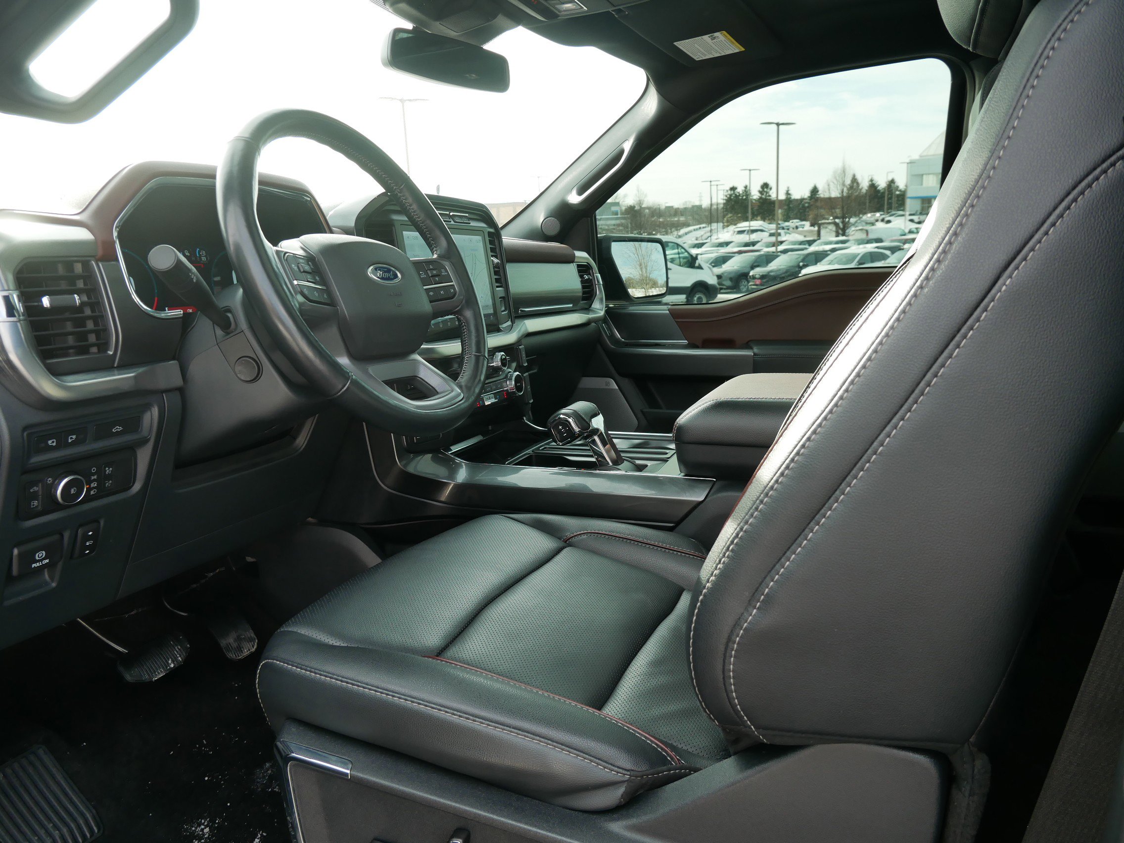 Certified 2022 Ford F150 Lariat w/ Equipment Group 502A High image 38