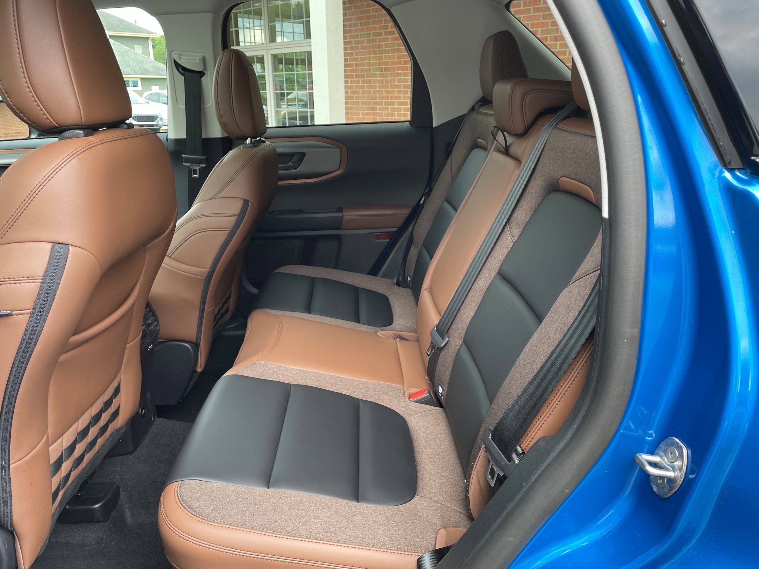Certified 2025 Ford Bronco Sport Outer Banks w/ Outer Banks Tech Package+ AWD/4WD image 11