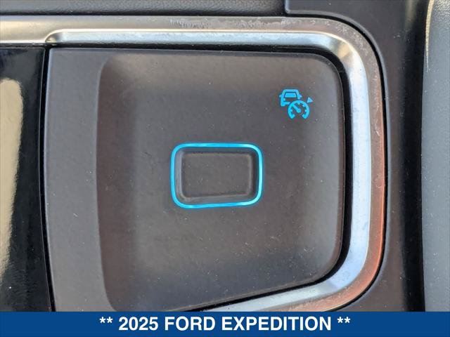 Certified 2025 Ford Expedition Active RWD image 14