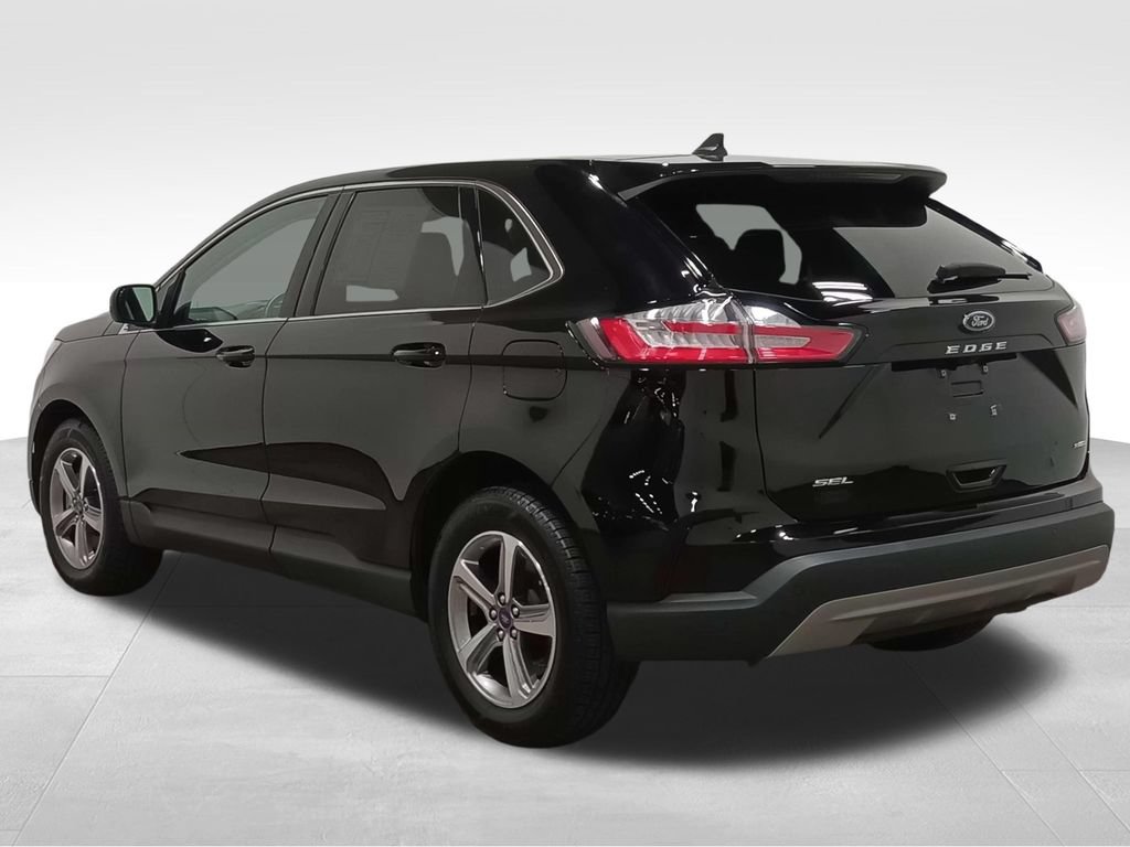 Certified 2022 Ford Edge SEL w/ Convenience Package AWD/4WD image 8