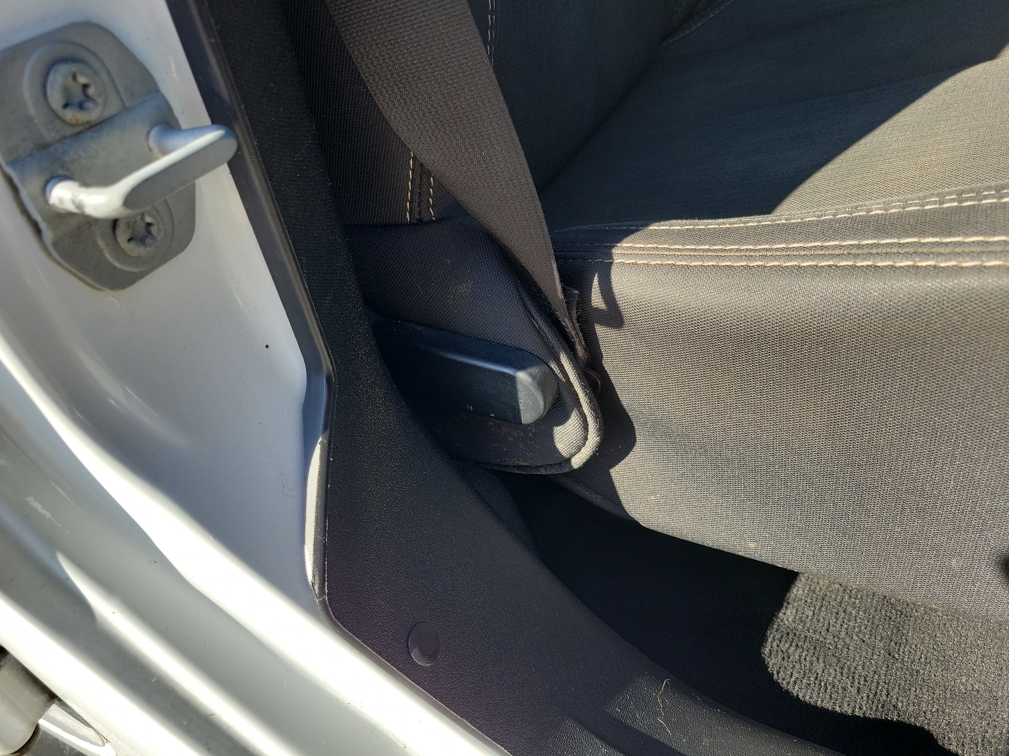 Used 2017 Jeep Wrangler Unlimited Sahara w/ Max Tow Package image 30