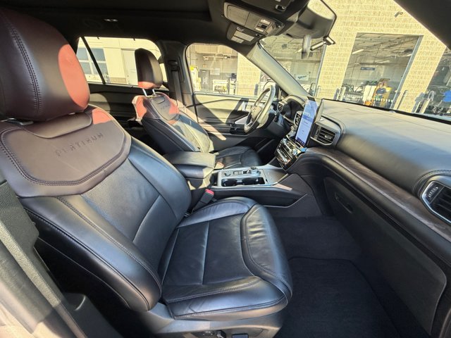 Certified 2023 Ford Explorer Platinum w/ Technology Package AWD/4WD image 19