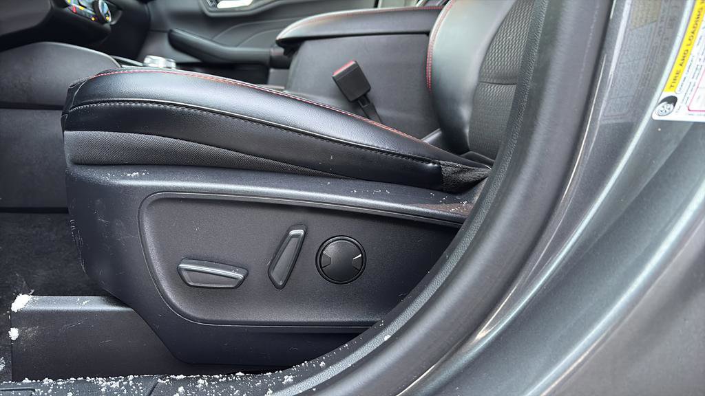 Certified 2024 Ford Escape ST-Line image 16