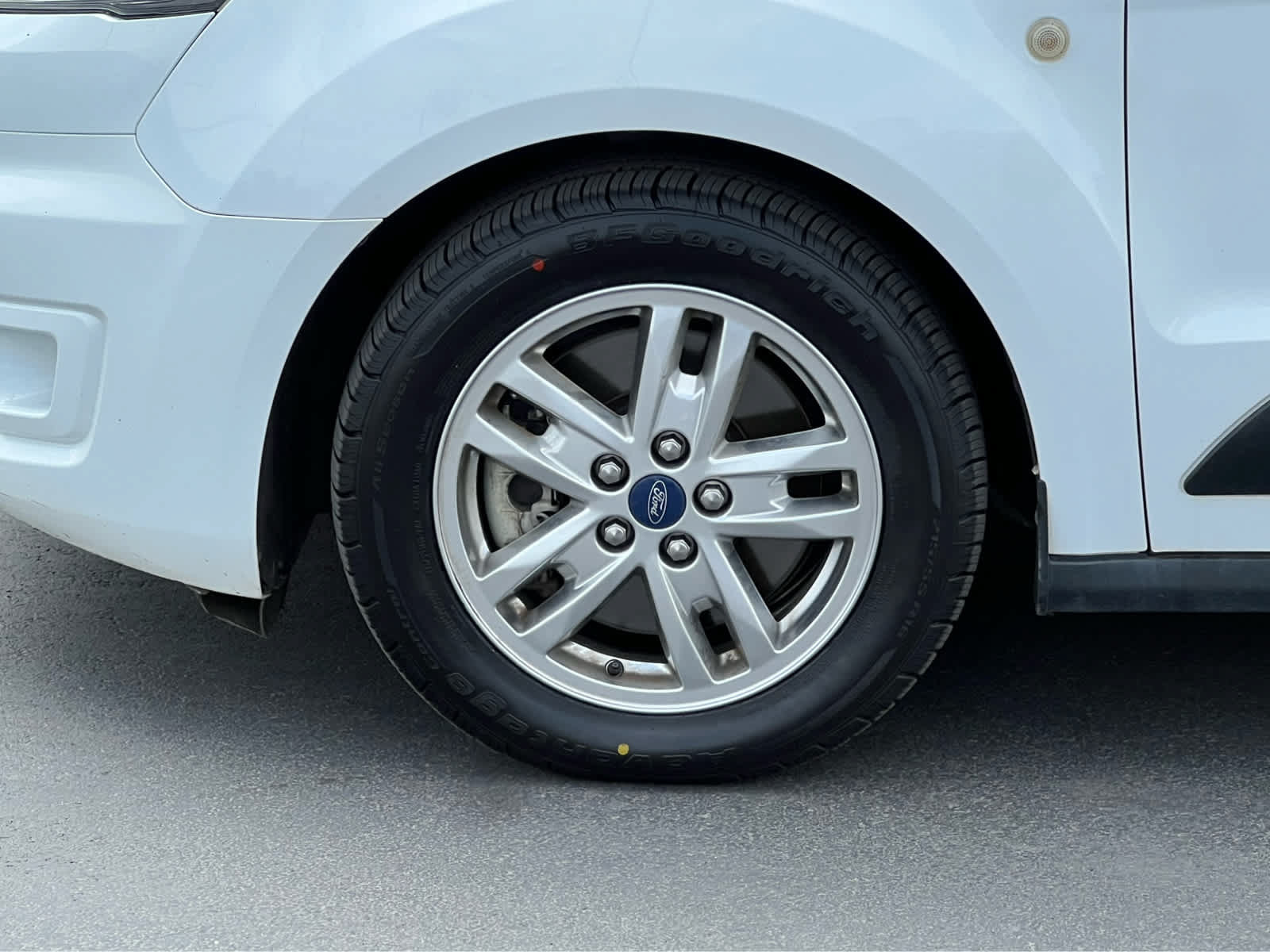 Certified 2019 Ford Transit Connect XLT FWD image 13