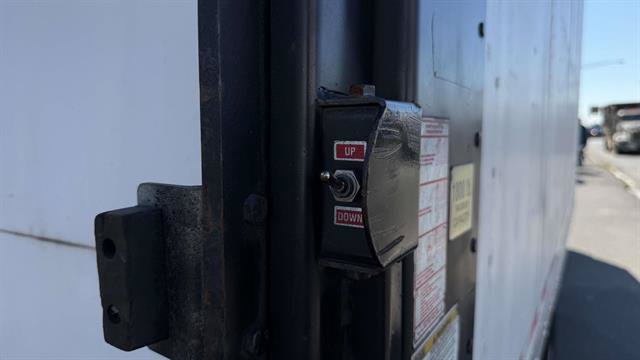 Certified 2018 Ford E-350 and Econoline 350 Super Duty RWD image 10