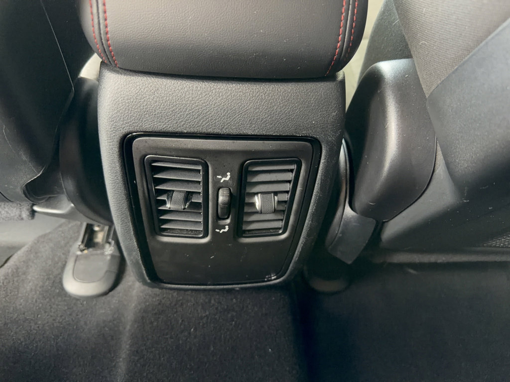 Used 2025 Dodge Durango GT w/ Blacktop Package RWD image 33