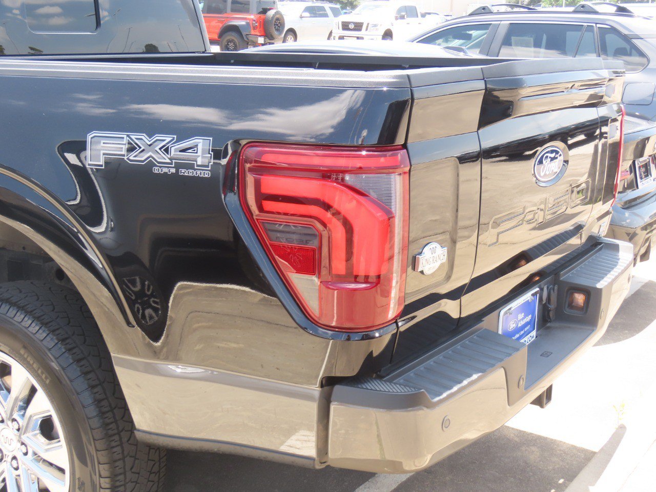 Certified 2025 Ford F150 King Ranch w/ FX4 Off-Road Package AWD/4WD image 9