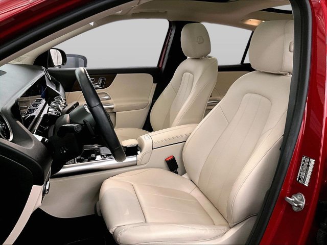 Used 2021 Mercedes-Benz GLA 250 4MATIC image 24