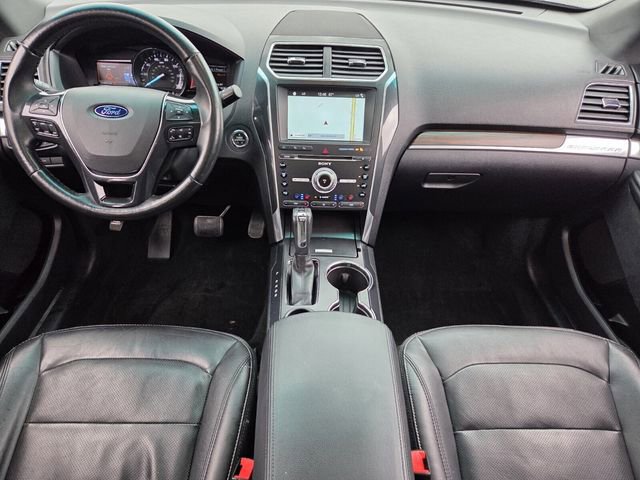Certified 2017 Ford Explorer Limited w/ Equipment Group 301A FWD image 12