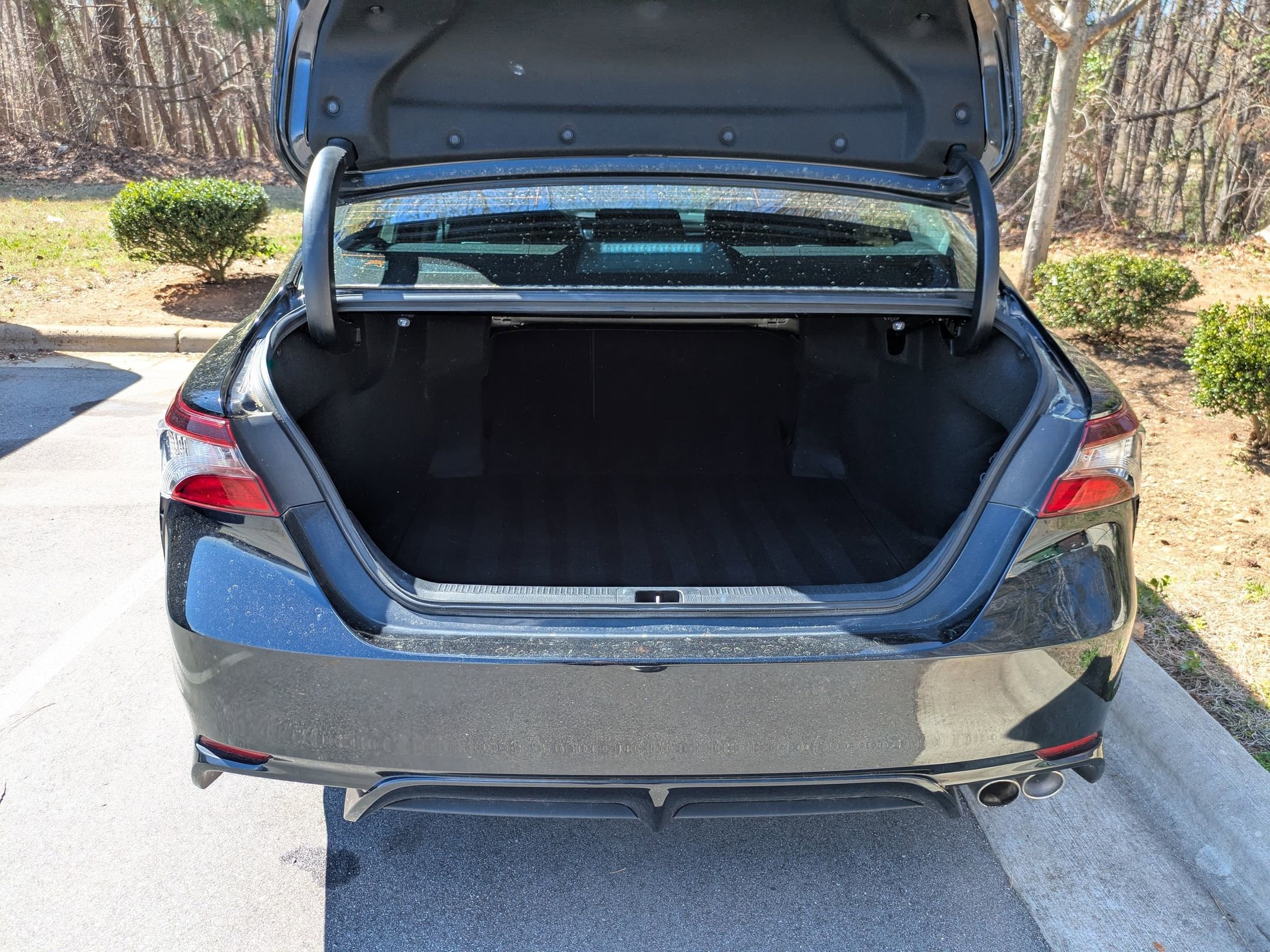 Used 2021 Toyota Camry SE image 29