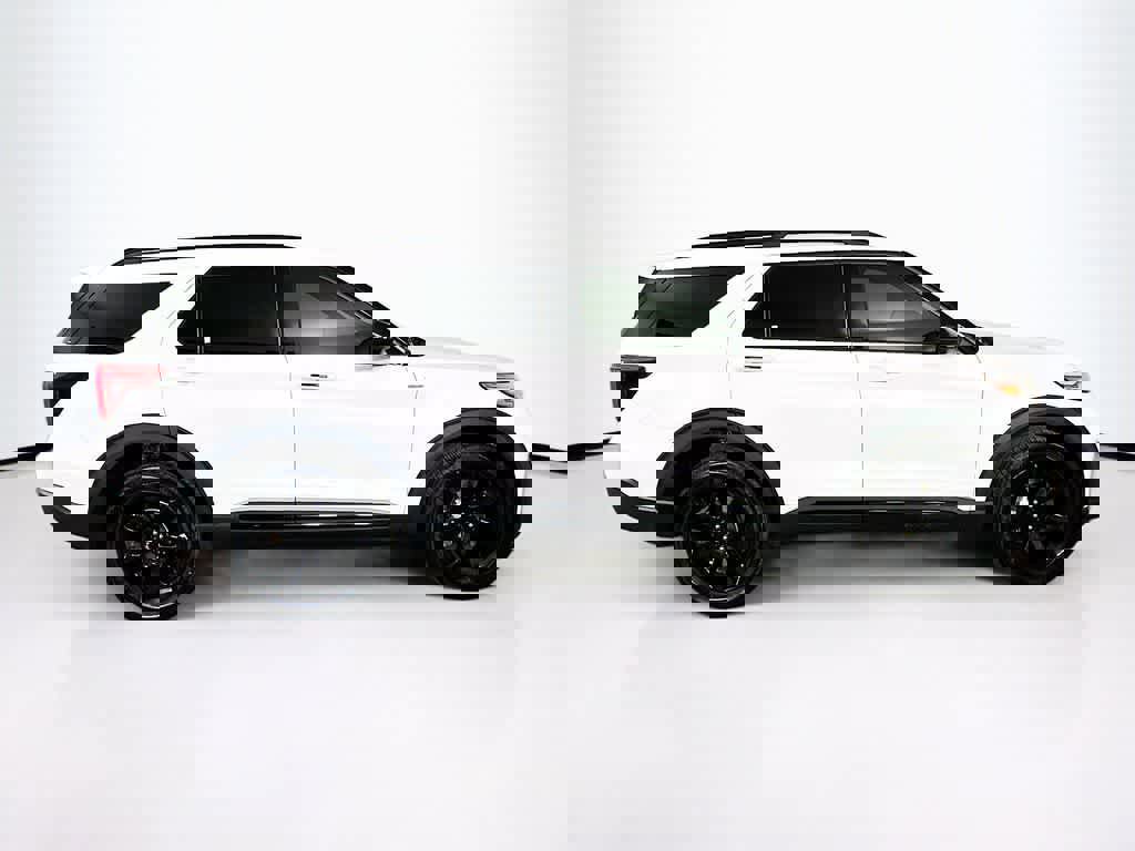 Certified 2022 Ford Explorer ST-Line image 6