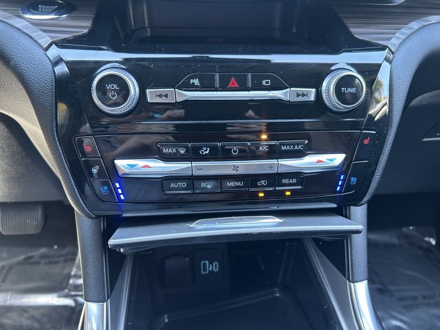 Certified 2022 Ford Explorer Limited w/ Equipment Group 301A RWD image 35