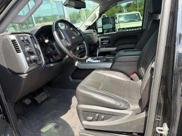 Used 2019 Chevrolet Silverado 2500 LTZ w/ Duramax Plus Package AWD/4WD image 5