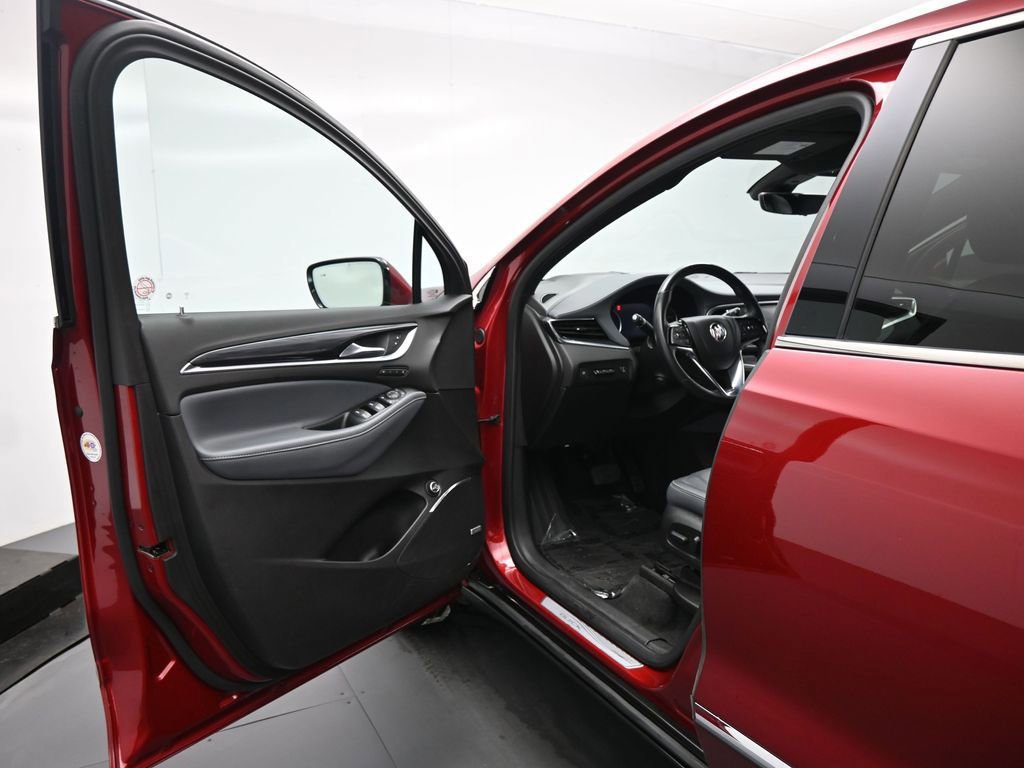 Used 2024 Buick Enclave Premium image 35