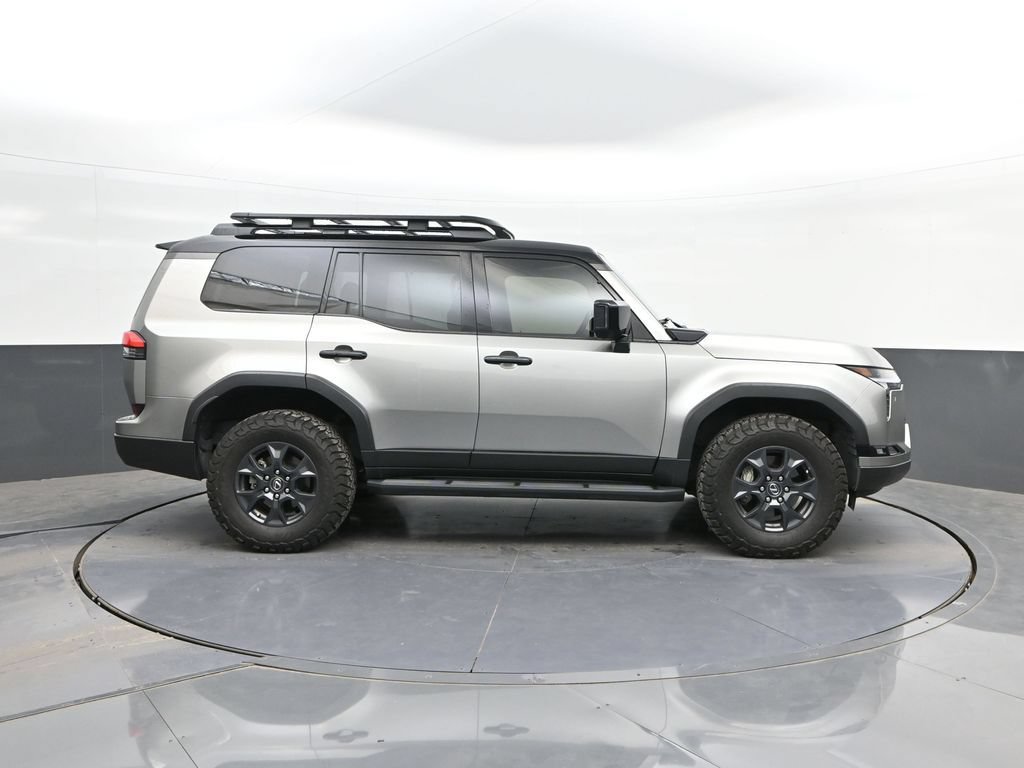 Used 2024 Lexus GX 550 AWD/4WD image 24