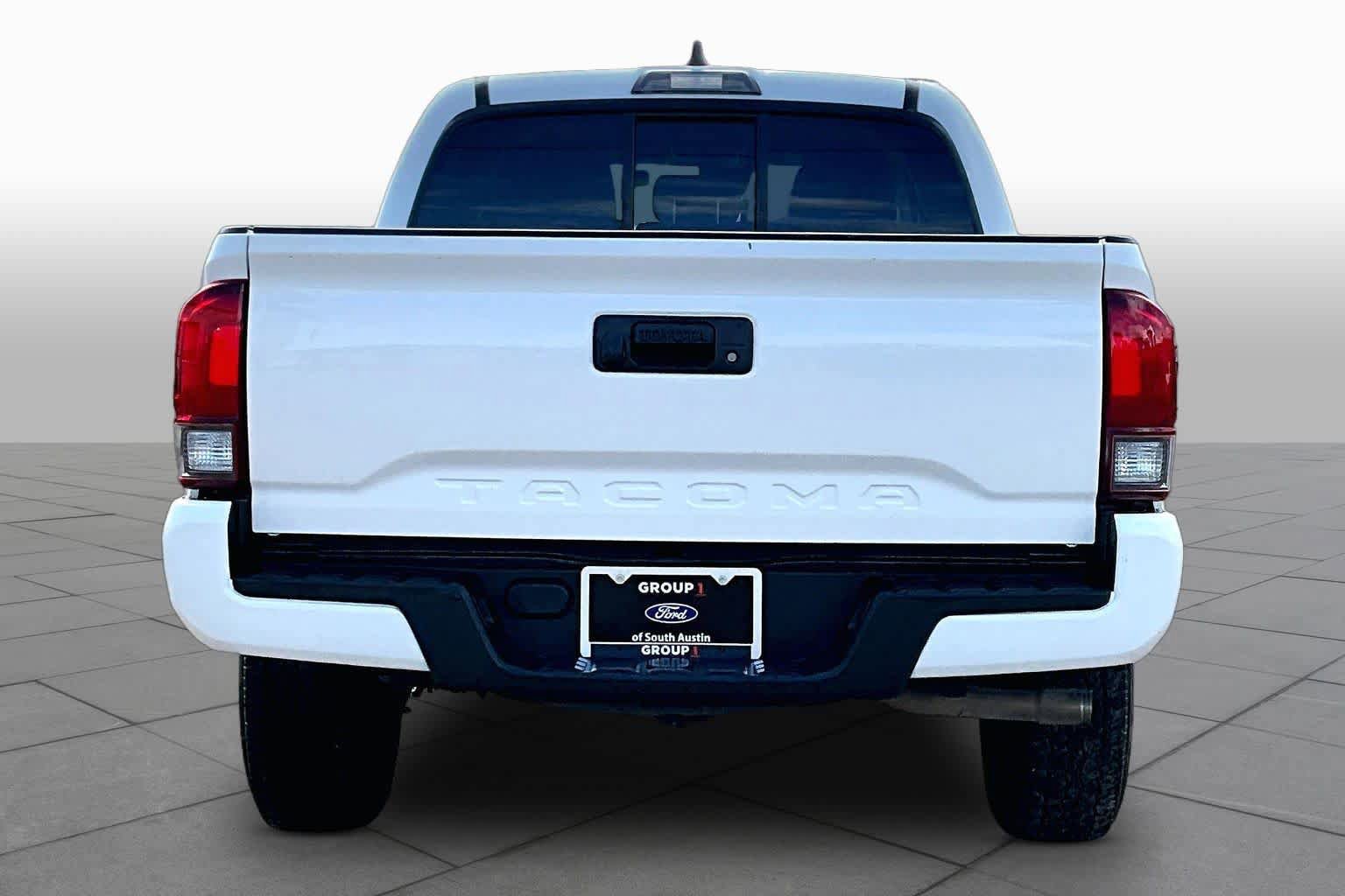 Used 2021 Toyota Tacoma SR w/ SR Convenience Package RWD image 5