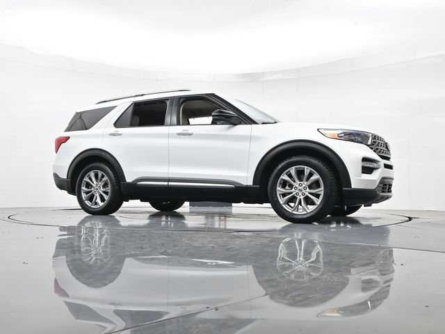 Certified 2022 Ford Explorer Limited w/ Equipment Group 301A RWD image 37