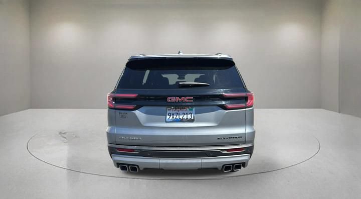 Used 2025 GMC Acadia Elevation FWD image 3