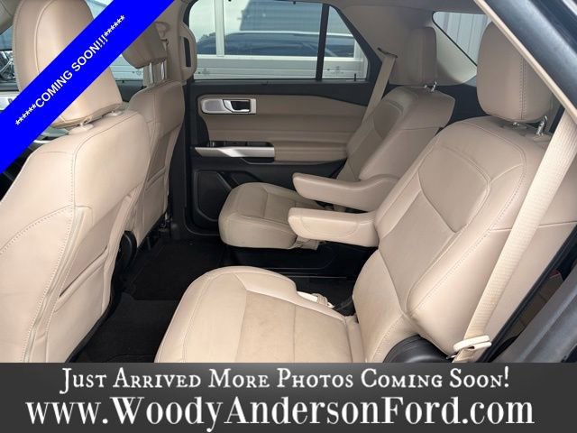 Certified 2022 Ford Explorer Limited w/ Limited Technology Package image 9
