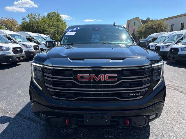 Used 2023 GMC Sierra 1500 AT4 w/ Technology Package AWD/4WD image 2