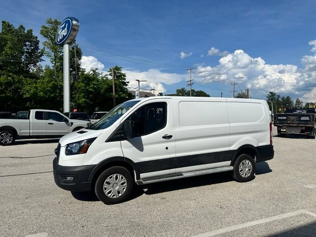 Certified 2025 Ford Transit 250 Low Roof w/ Exterior Upgrade Package RWD image 8