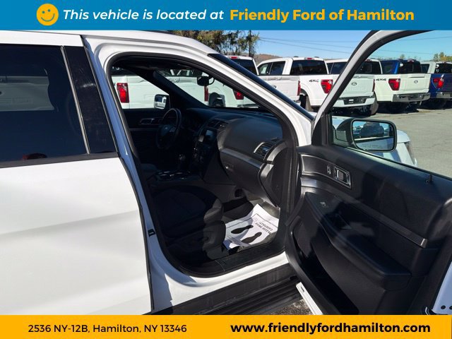Certified 2019 Ford Explorer XLT w/ Equipment Group 201A AWD/4WD image 33