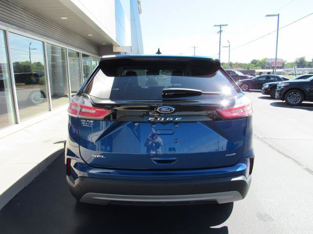 Certified 2024 Ford Edge SEL w/ Convenience Package AWD/4WD image 6