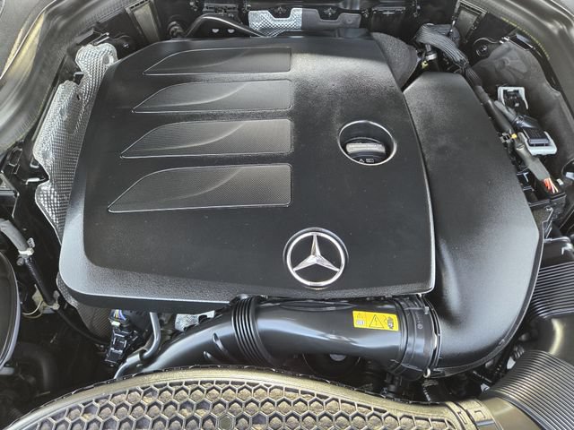 Used 2023 Mercedes-Benz GLC 300 4MATIC Coupe image 30