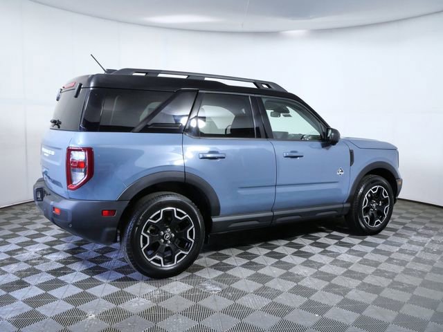 Certified 2025 Ford Bronco Sport Outer Banks w/ Outer Banks Tech Package+ AWD/4WD image 8