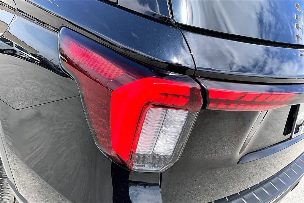 Certified 2025 Ford Explorer ST-Line w/ ST-Line Street Pack AWD/4WD image 29