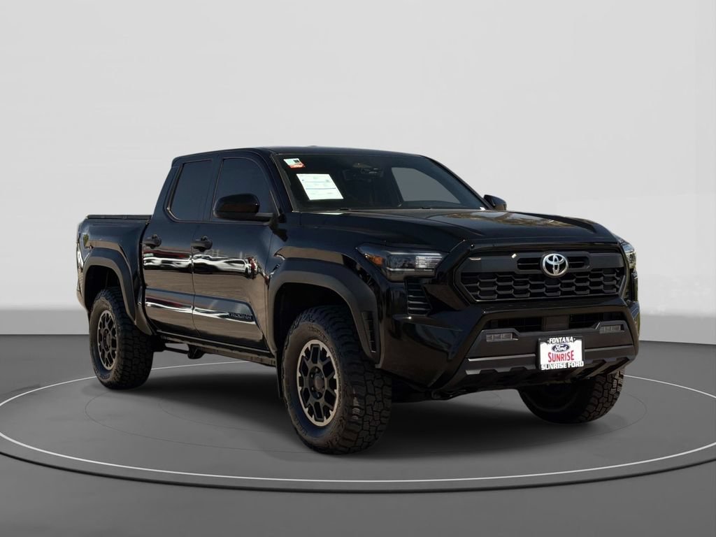 Used 2024 Toyota Tacoma TRD Off-Road AWD/4WD image 4