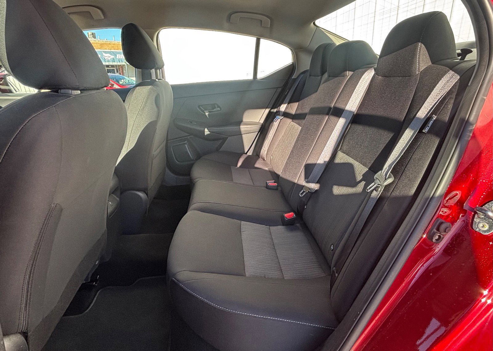 Used 2025 Nissan Sentra SV image 17