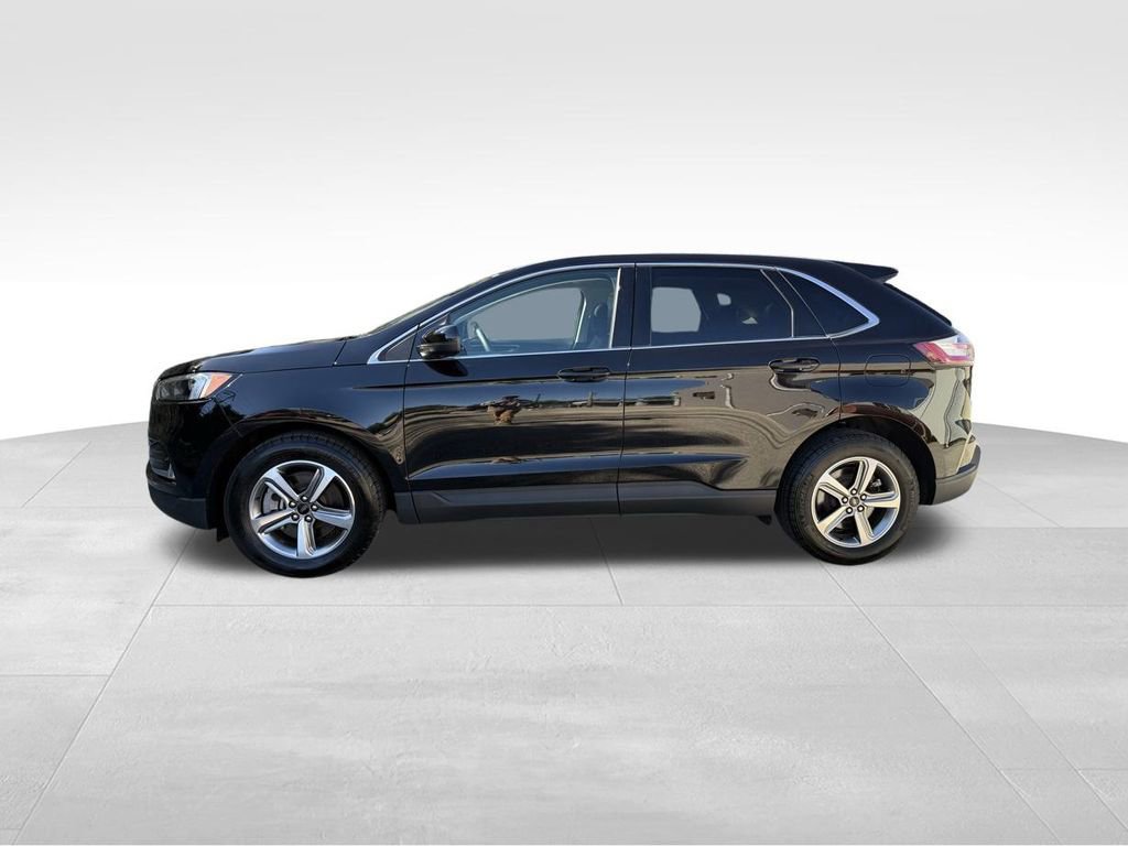 Certified 2024 Ford Edge SEL w/ Convenience Package image 2
