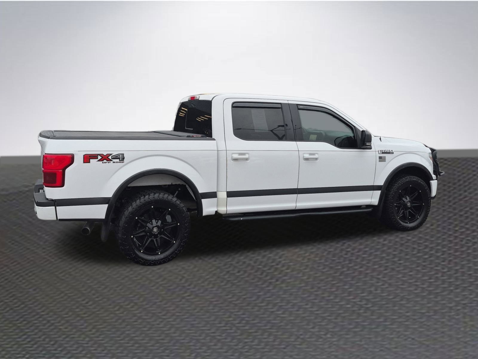 Certified 2020 Ford F150 XLT w/ Equipment Group 302A Luxury image 4