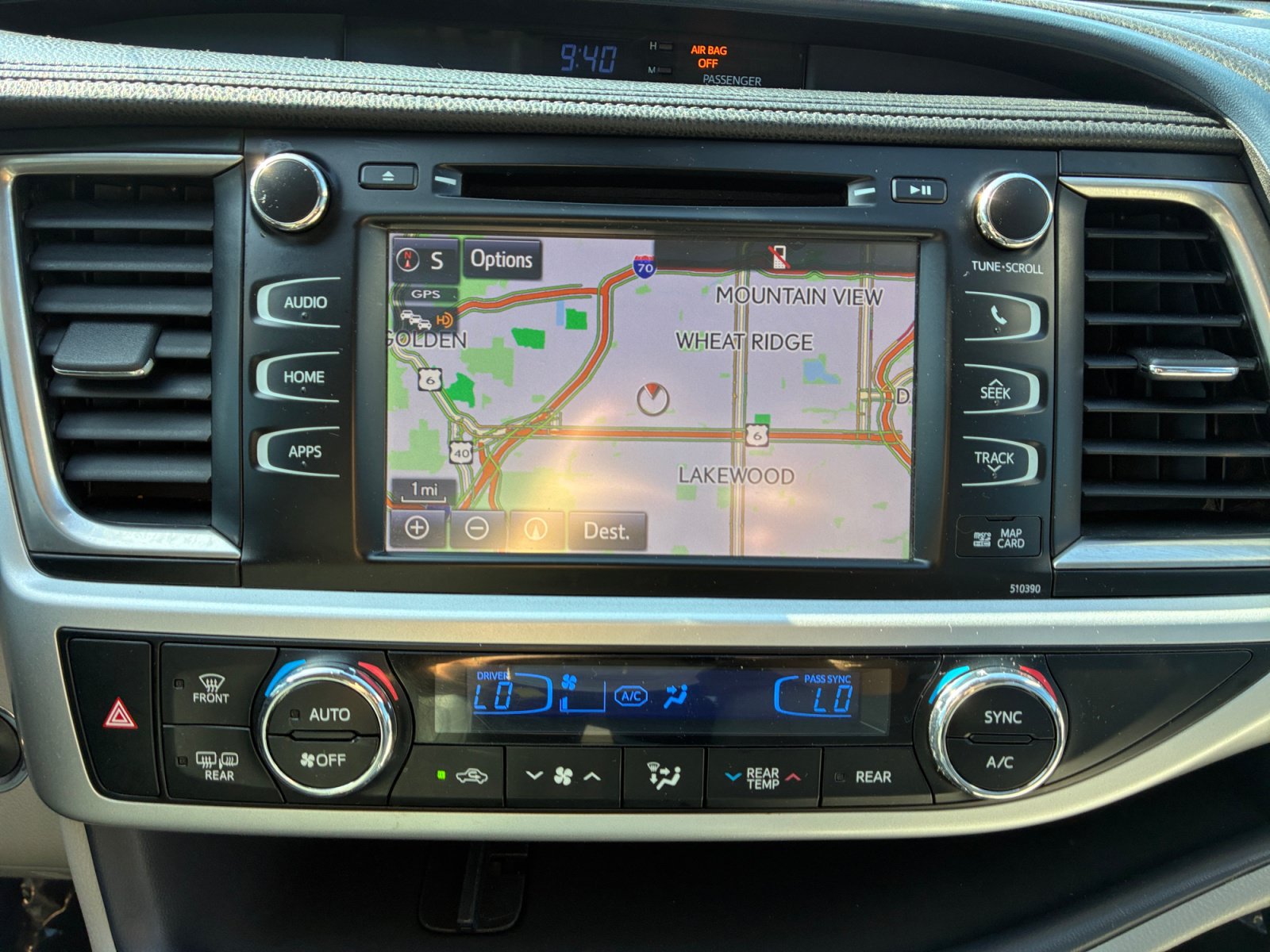 Used 2019 Toyota Highlander XLE AWD/4WD image 27