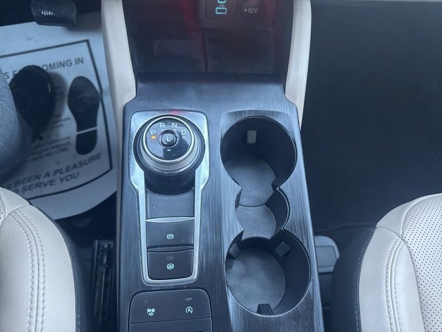 Certified 2022 Ford Escape SEL image 24