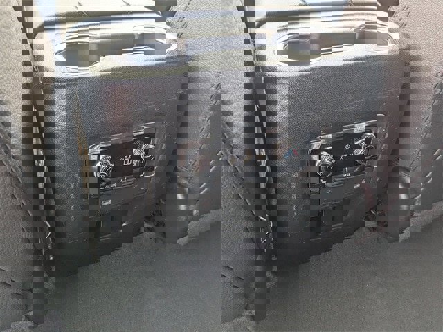 Used 2023 GMC Yukon Denali image 25