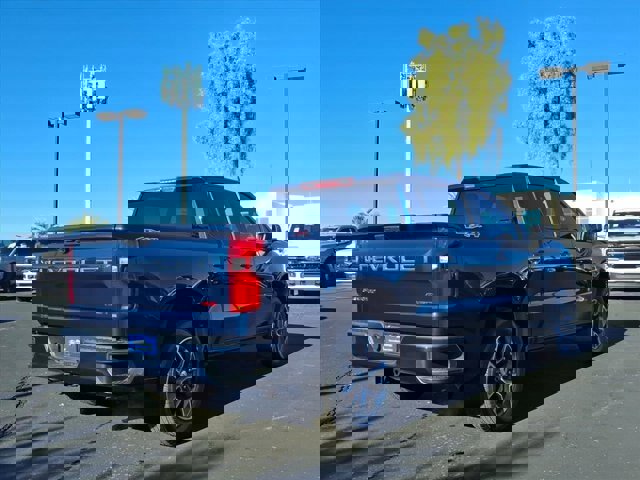 Used 2023 Chevrolet Silverado 1500 RST image 6
