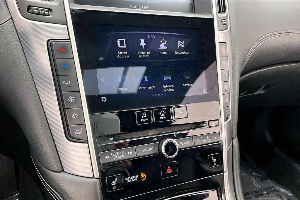 Used 2019 INFINITI Q60 3.0t Luxe w/ Essential Package image 31