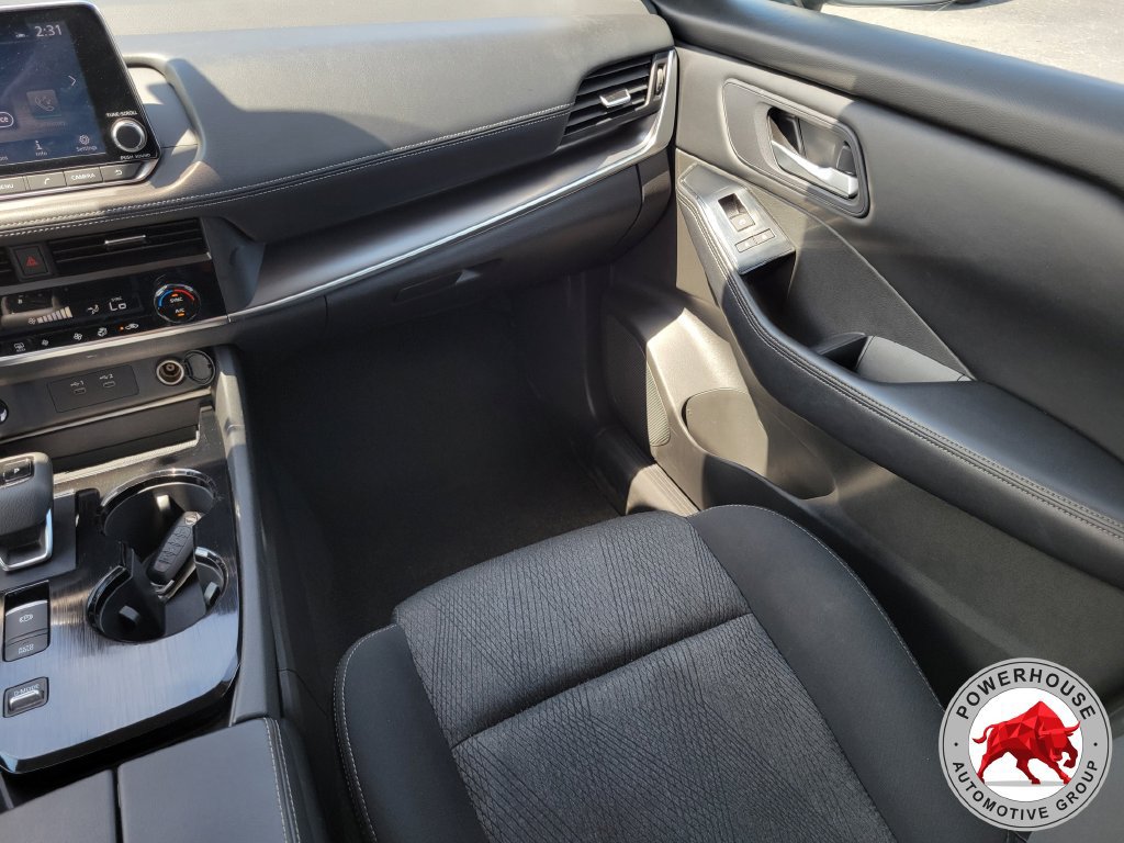 Used 2024 Nissan Rogue SV FWD image 22
