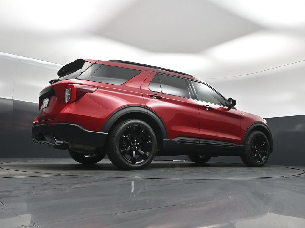 Certified 2024 Ford Explorer ST-Line w/ Class IV Trailer Tow Package RWD image 46