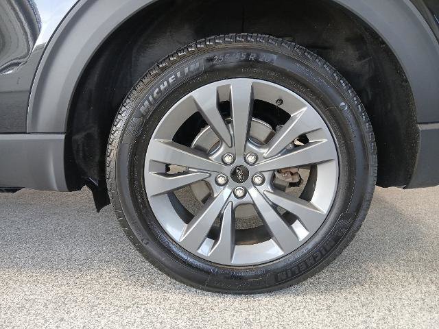 Certified 2023 Ford Explorer XLT w/ Equipment Group 202A image 9